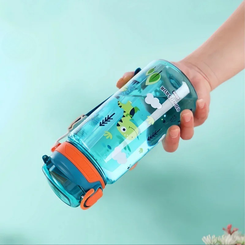 DinoSip – 600ml Dinosaur Water Bottle for Kids with Straw and Leakproof Lid